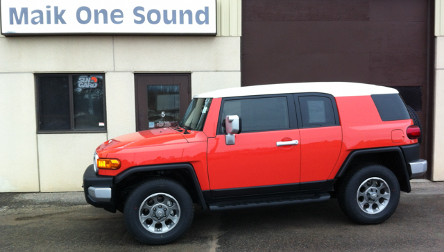 Toyota 2013 FJ with professional window tint in North Bay